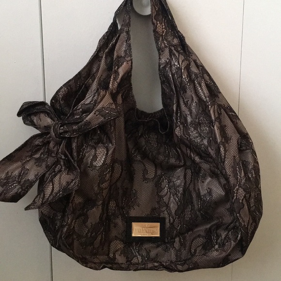 Valentino Garavani Handbags - Valentino Day Lace Nuage Bow Tote
